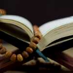 Does the death of an elderly person cause calamity or a decrease in barakah (blessing) for his surviving family members?